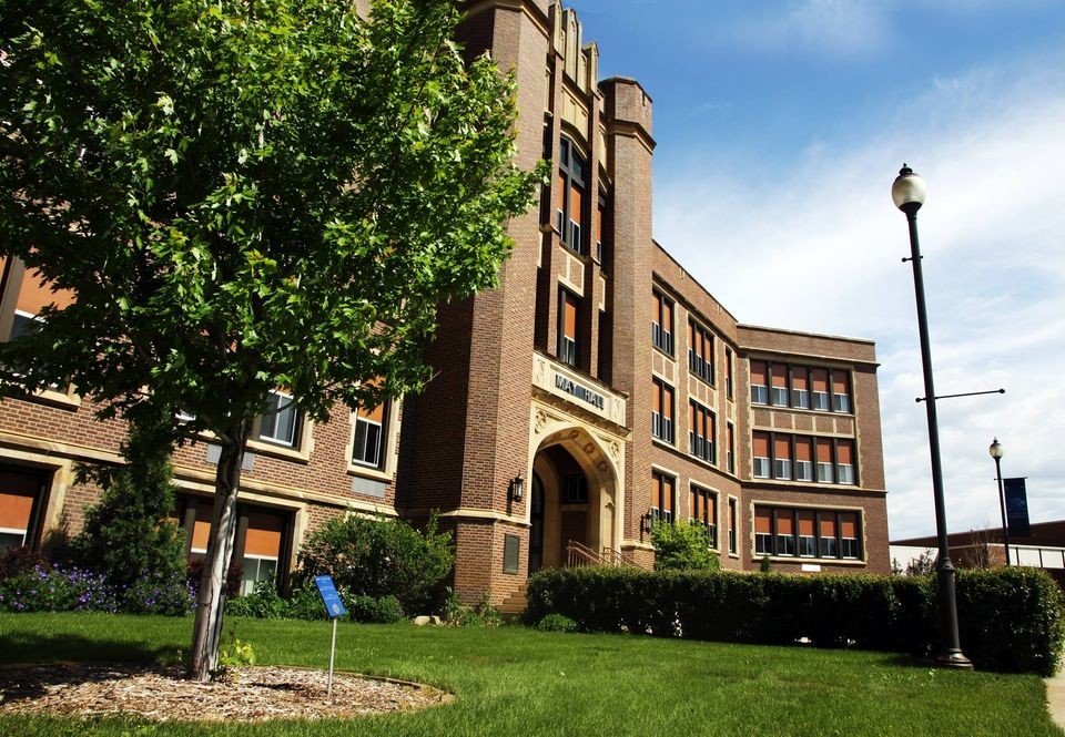 Theodore Roosevelt Presidential Library announces Theodore Roosevelt Presidential Library Unveils Edmund Morris Archives at Dickinson State University