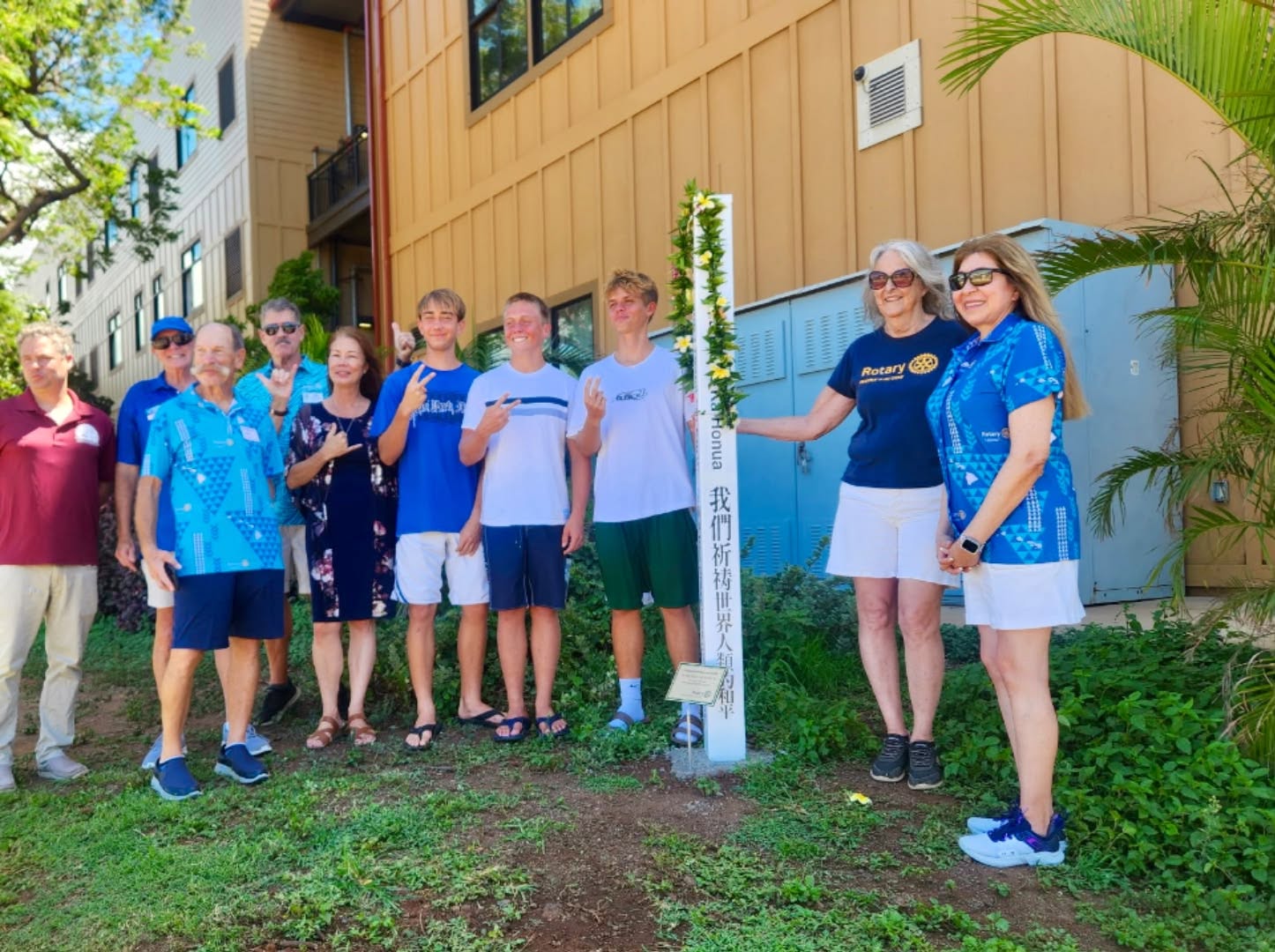 Hawaiʻi Sends a Wave of Peace Around the World as 20 Peace Pole Sites Unite Online for International Day of Peace
