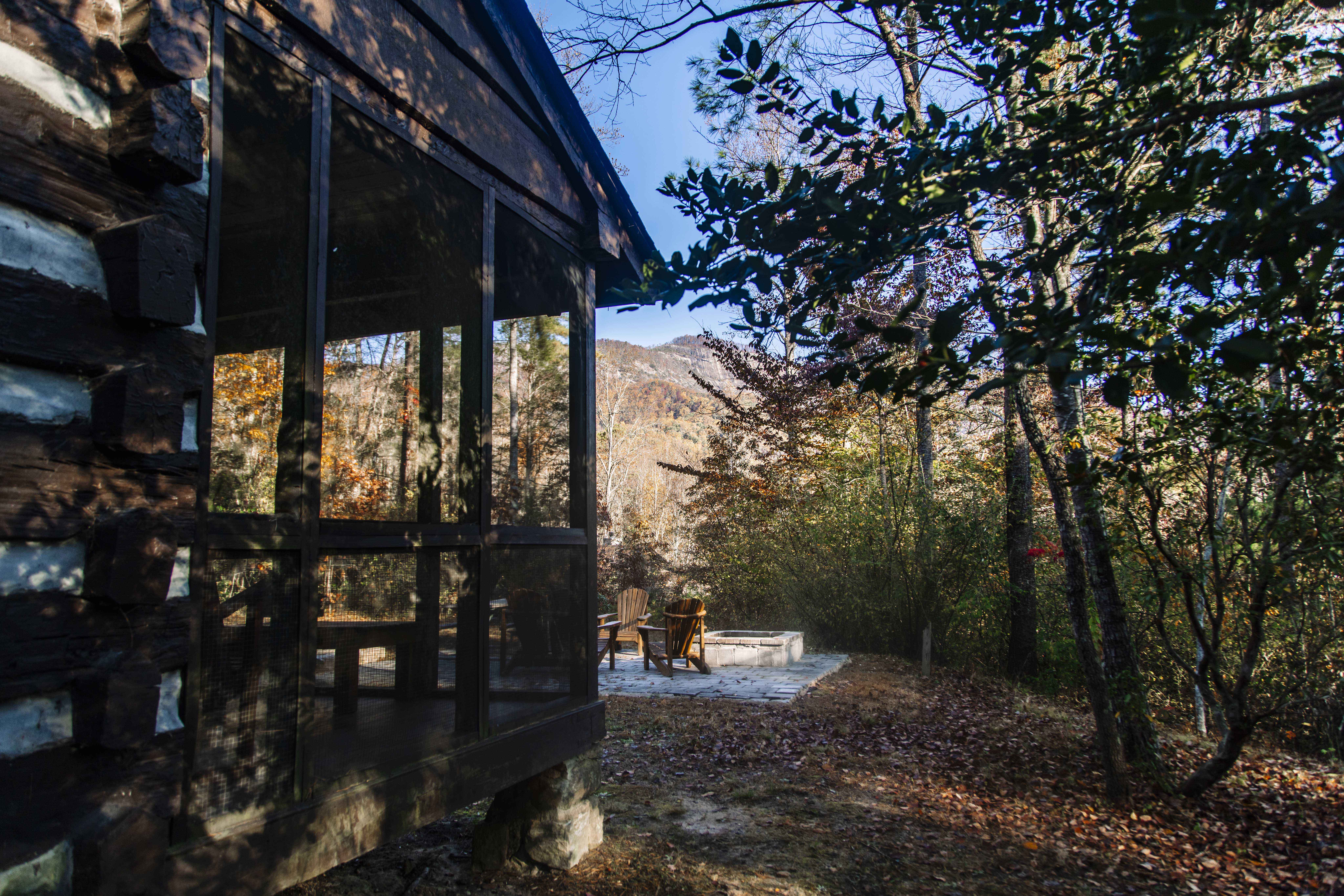 Lake Hartwell Country Points Winter Travelers to Cabins and Lake Access Near Lake Hartwell